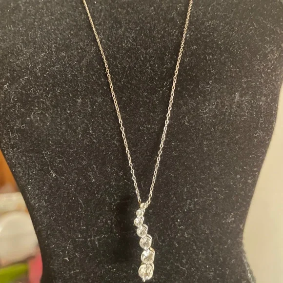Italian Diamond Necklace appraised by Dr Lori